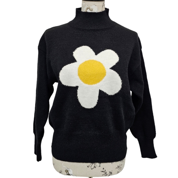 sundayup Sweaters - Sundayup, Women's Daisy Themed Sweater, Size M